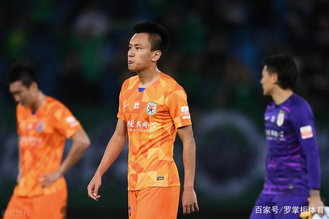 萨林杰23+20北控遭山东逆转 状元谢智杰17分